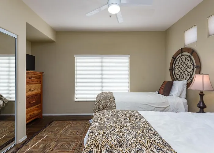 Apartment Raintree Scottsdale
