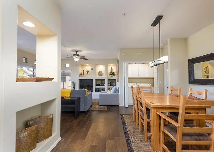 Raintree Apartment Scottsdale