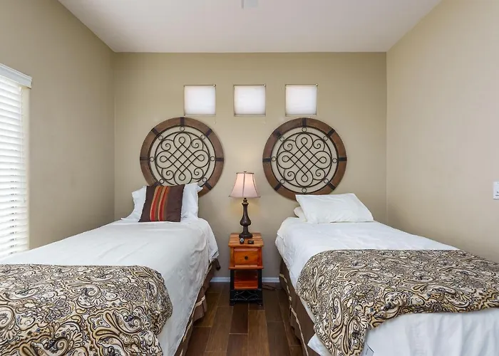 Apartment Raintree Scottsdale